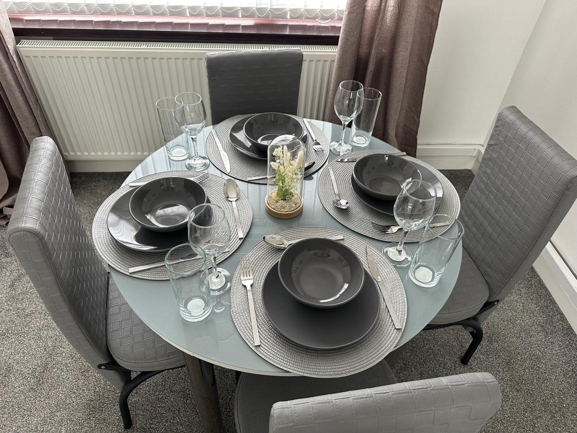 Lovely 3 Bedroom House Close To City Centre 彼得利 外观 照片