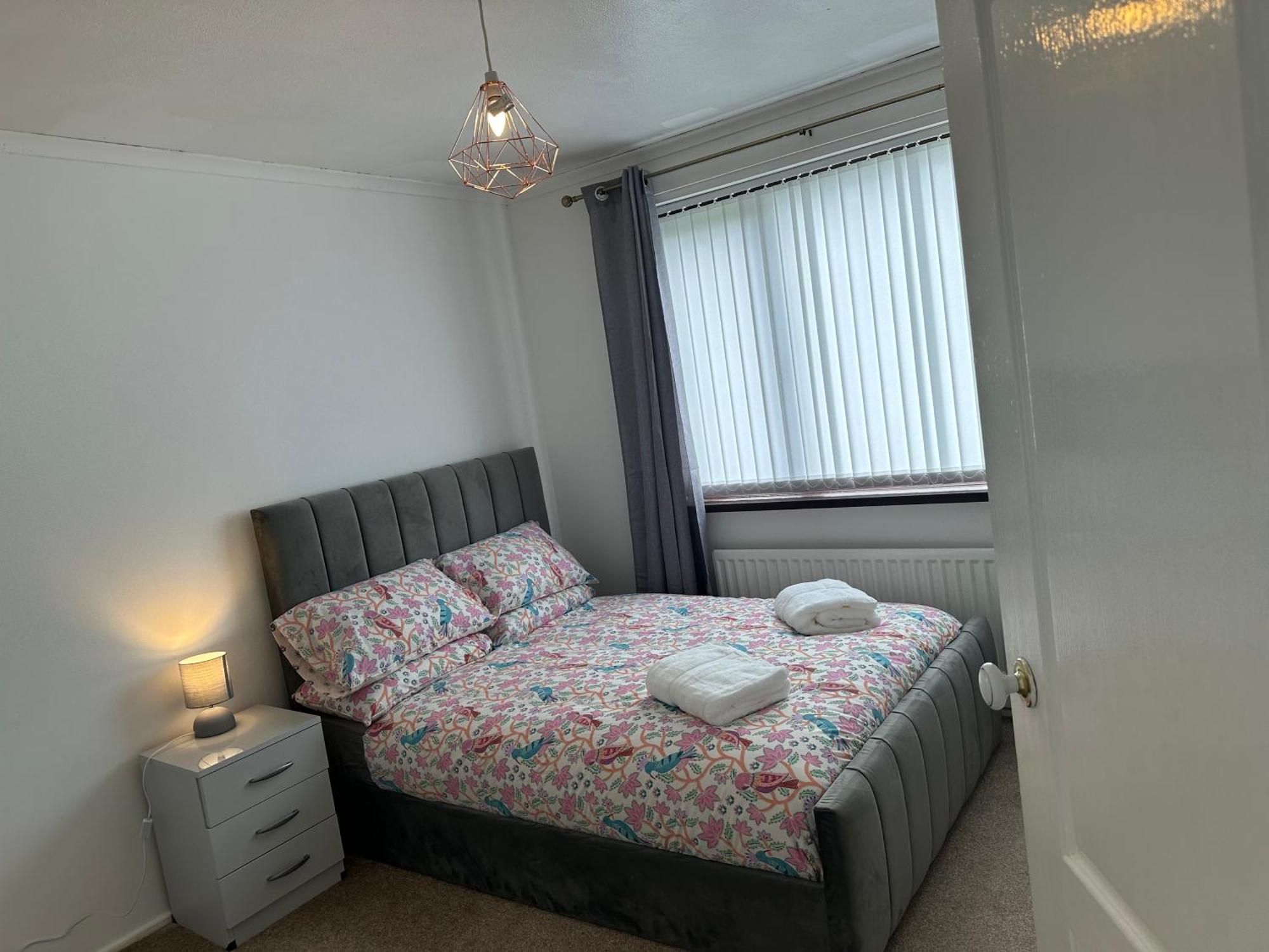 Lovely 3 Bedroom House Close To City Centre 彼得利 外观 照片